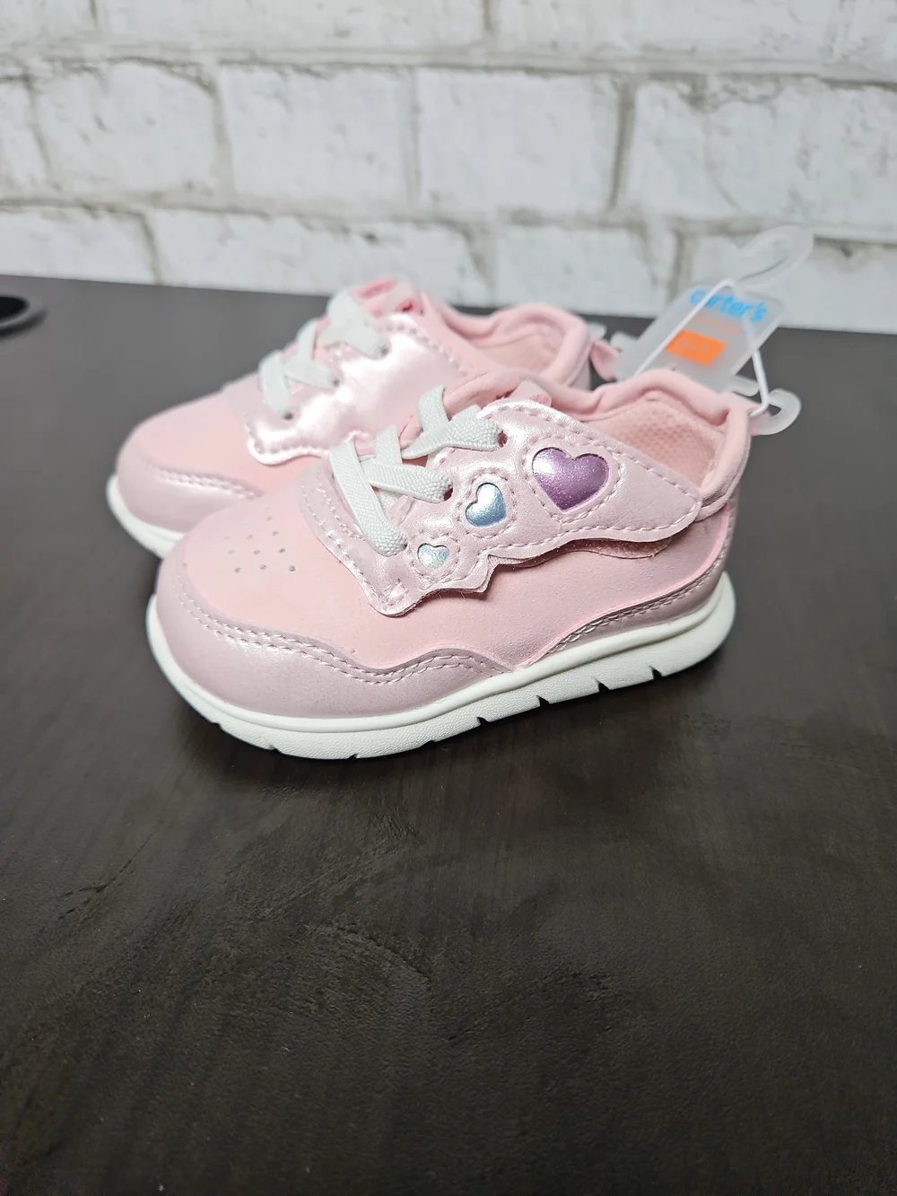 Carter's Baby Sneakers Pink With Multi Color Hearts Size 4 NWT Elastic Laces